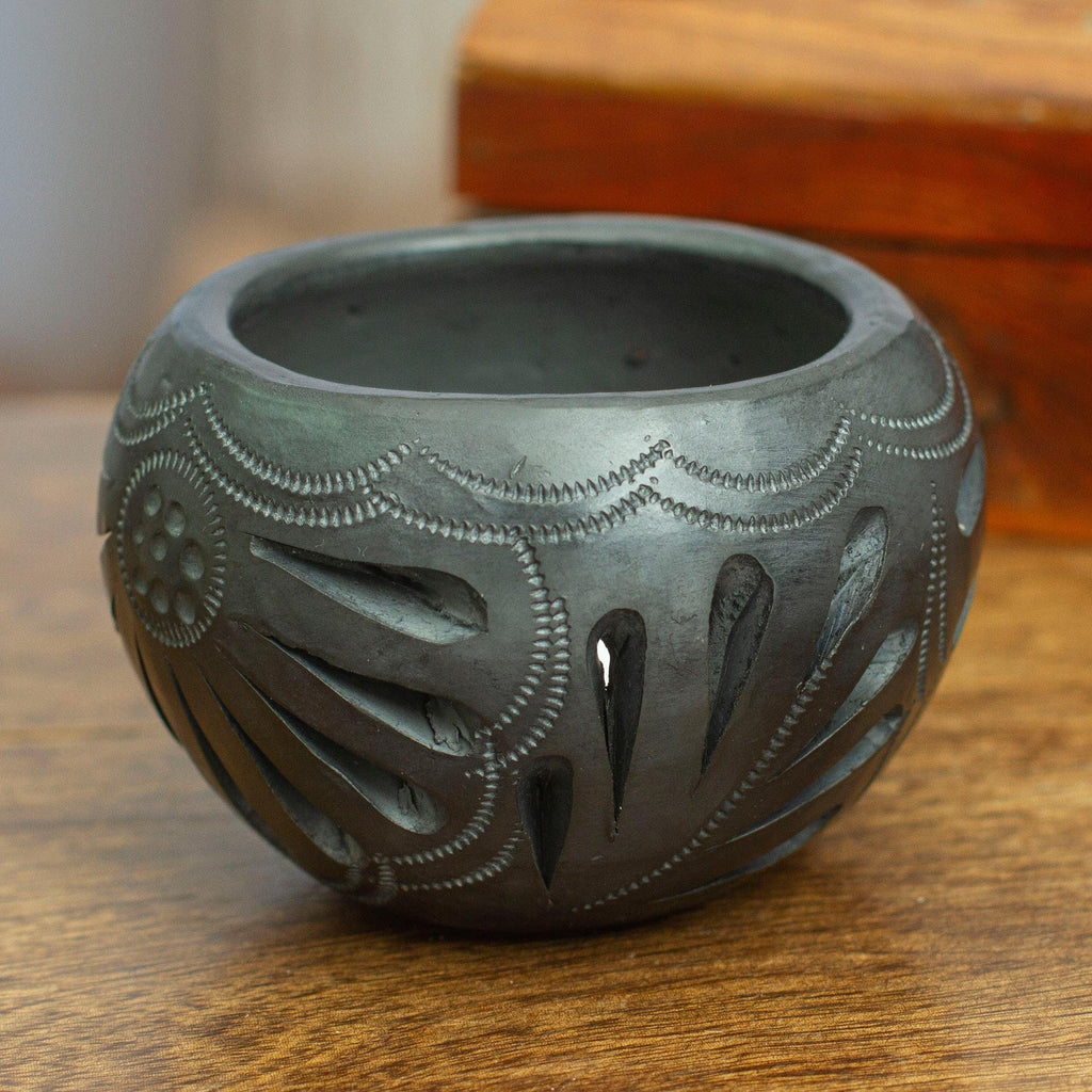 Mexican Barro Negro Flower Pot with Peacock Motifs - Peacock Luxury